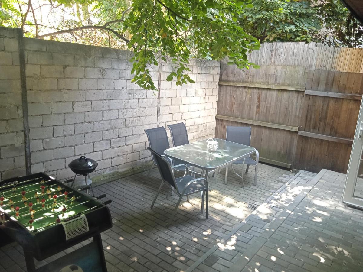 Apartman Laumar 2 Bzenec Exterior photo